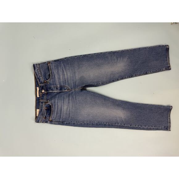 Levi's Women's Wedgie Straight Jeans 28Wx26L - Picture 8 of 8